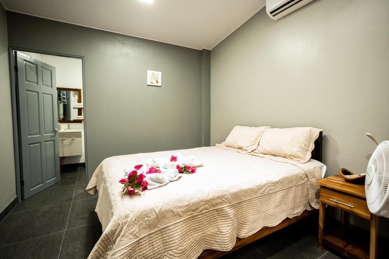 Casa Luz Hotel San Isidro De El General ภายนอก รูปภาพ