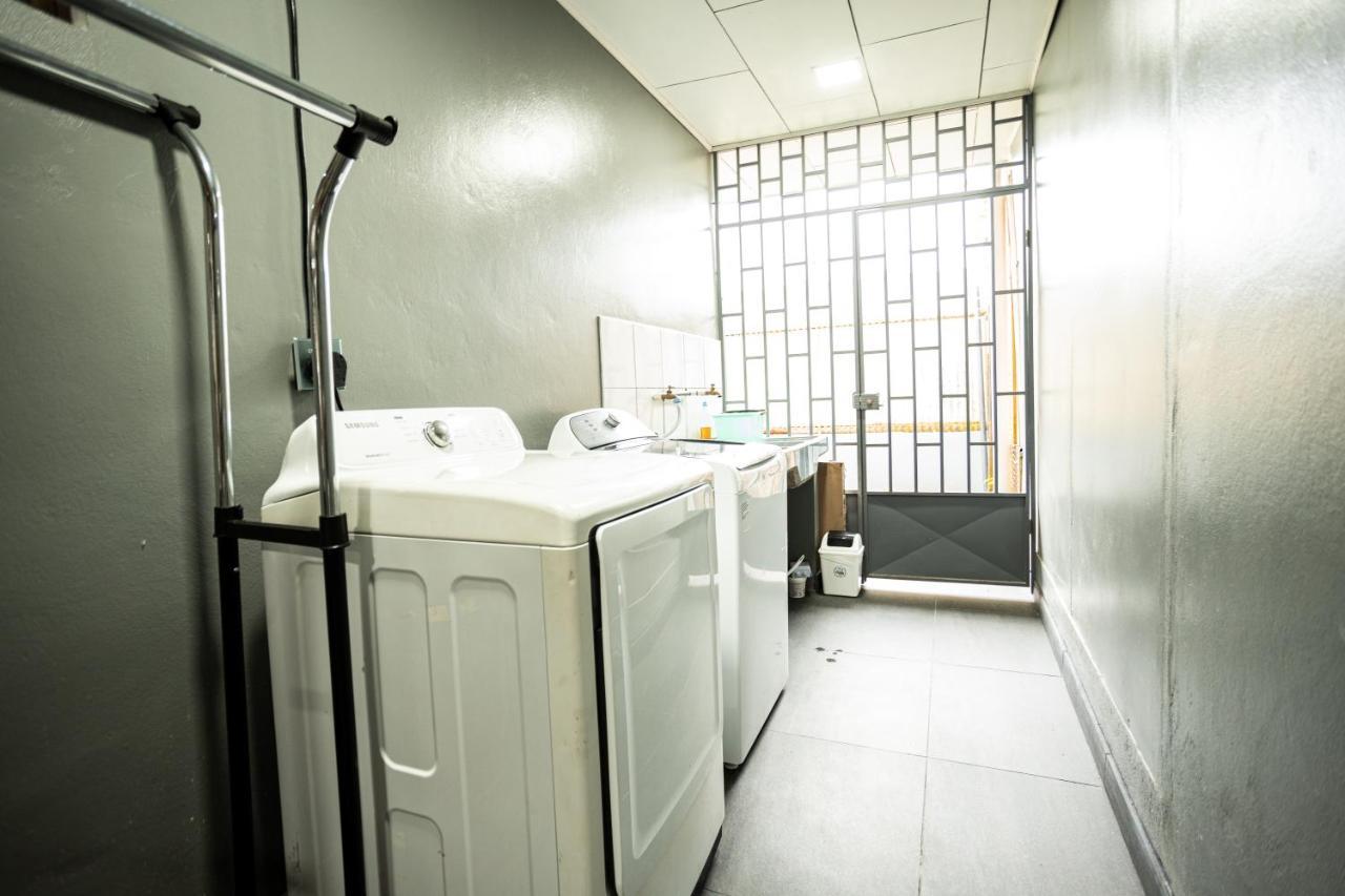 Casa Luz Hotel San Isidro De El General ภายนอก รูปภาพ