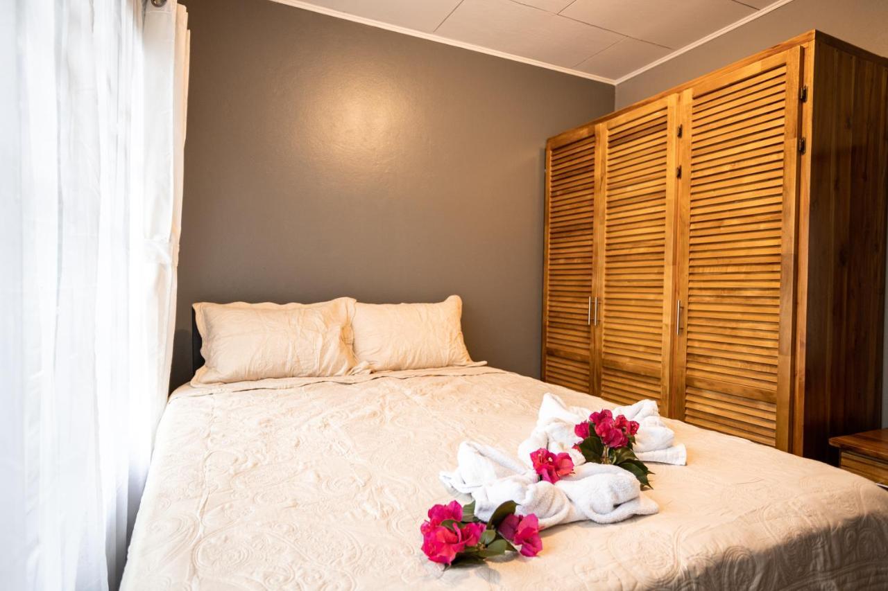 Casa Luz Hotel San Isidro De El General ภายนอก รูปภาพ